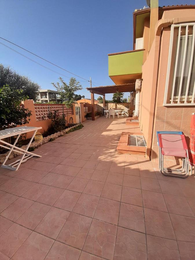 Sun Sea And Relax Villetta A Due Passi Dal Mare โซลานาส ภายนอก รูปภาพ